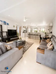 Casa com 2 Quartos à venda, 139m² no Partenon, Porto Alegre