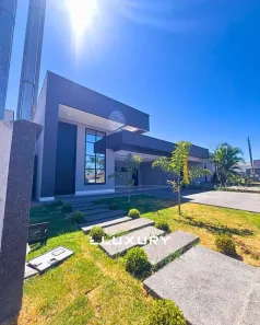 Casa de Condomínio com 3 Quartos à venda, 198m² no Residencial Condomínio Jardim Veneza, Senador Canedo