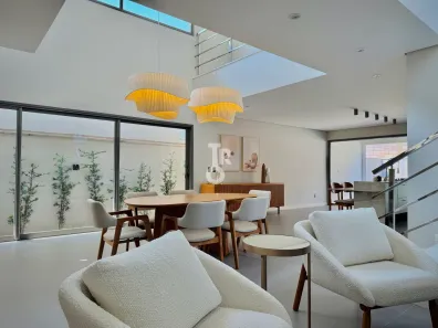 Casa com 3 Quartos para alugar, 238m² no Villaggio San Marco, Jundiaí