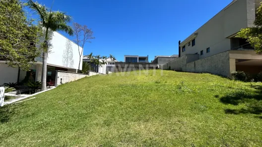 Lote/Terreno à venda, 706m² no Loteamento Mont Blanc Residence, Campinas