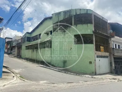 Sobrado com 4 Quartos à venda, 200m² no Balneário São José, São Paulo