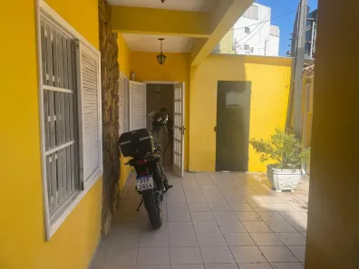 Prédio Comercial com 6 Quartos à venda, 270m² no Maruípe, Vitória