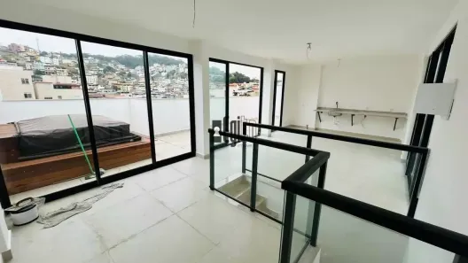 Apartamento com 3 Quartos à venda, 184m² no Democrata, Juiz de Fora
