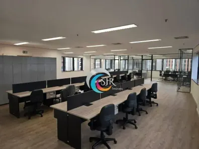 Sala Comercial para alugar, 240m² no Cidade Monções, São Paulo