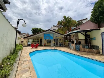Casa de Condomínio com 4 Quartos à venda, 258m² no São Paulo II, Cotia