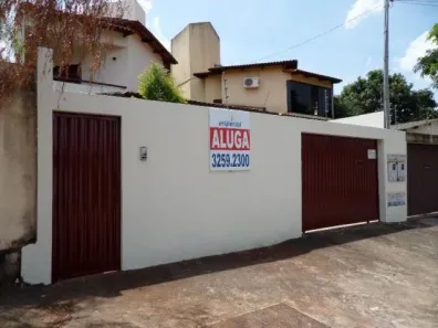 Sobrado com 3 Quartos para alugar, 140m² no Setor Pedro Ludovico, Goiânia