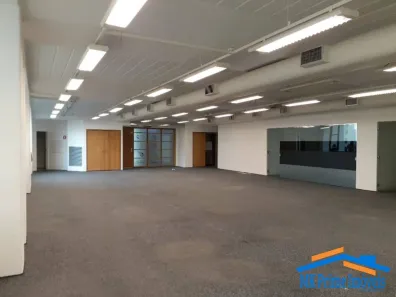 Imóvel Comercial à venda, 375m² no Cidade Monções, São Paulo