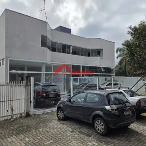 Ponto Comercial para alugar, 322m² no São Lourenço, Curitiba