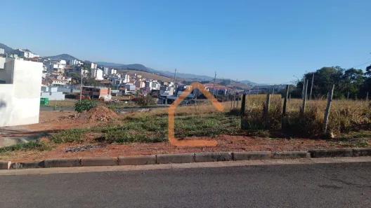 Lote/Terreno à venda, 200m² no Jardim Santo Antônio, Pouso Alegre