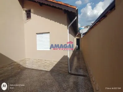 Casa com 2 Quartos à venda, 150m² no Cidade Nova Jacareí, Jacareí