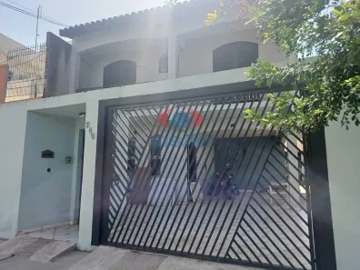 Sobrado com 3 Quartos à venda, 236m² no Jardim Regina, Indaiatuba