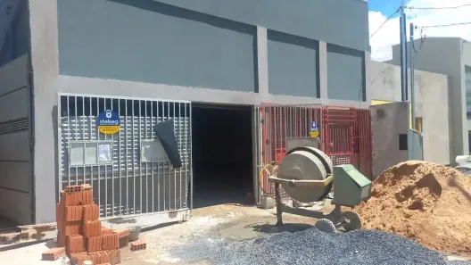 Galpão/Depósito/Armazém com 2 Quartos para alugar, 320m² no Areão, Cuiabá