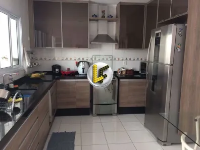 Sobrado com 3 Quartos à venda, 216m² no Olímpico, São Caetano do Sul