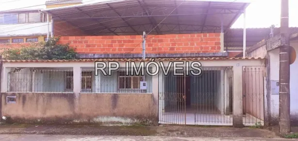 Casa com 2 Quartos à venda, 110m² no Santana, Juiz de Fora