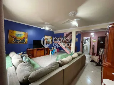 Casa com 4 Quartos à venda, 284m² no Ramos, Rio de Janeiro