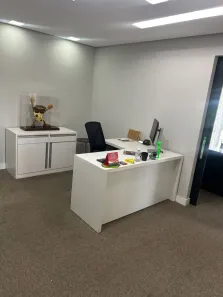 Sala Comercial para alugar, 77m² no Lageadinho, Cotia