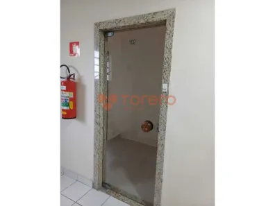 Sala Comercial à venda, 38m² no Centro, Santos