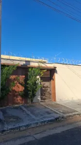Casa com 3 Quartos à venda, 149m² no Bandeirante, Caldas Novas