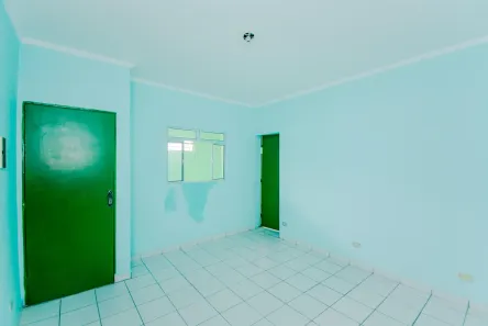 Casa com 2 Quartos para alugar, 30m² no Parque Santos Dumont, Guarulhos