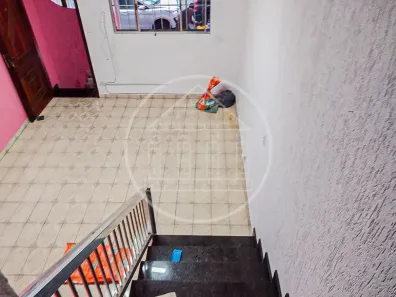 com 3 Quartos para alugar, 200m² no Parque Brasil, São Paulo