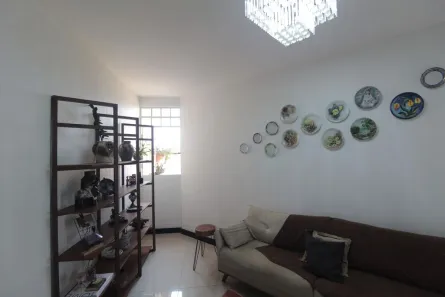 Casa com 4 Quartos à venda, 245m² no São João Batista (Venda Nova), Belo Horizonte