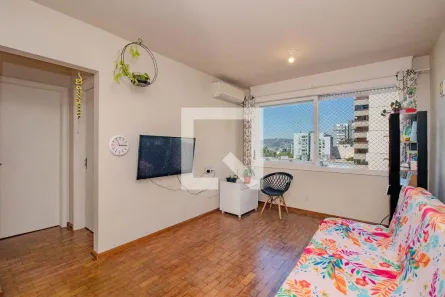 Apartamento com 2 Quartos à venda, 68m² no Jardim do Salso, Porto Alegre