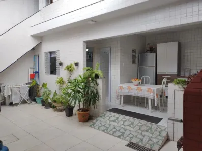 Casa com 3 Quartos à venda, 161m² no Samambaia, Praia Grande