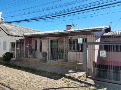 Casa com 4 Quartos à venda, 210m² no Marechal Floriano, Caxias do Sul