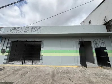 Ponto Comercial para alugar, 80m² no Sacramenta, Belém