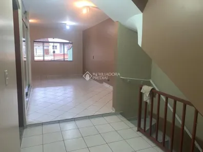 Sobrado com 3 Quartos à venda, 220m² no Nova Petrópolis, São Bernardo do Campo