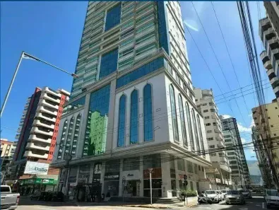 Cobertura com 6 Quartos à venda, 440m² no Meia Praia, Itapema