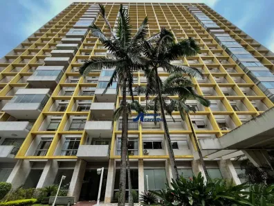 Apartamento com 3 Quartos para alugar, 220m² no Higienópolis, São Paulo