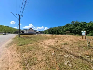 Lote/Terreno para alugar, 360m² no , São Pedro de Alcântara