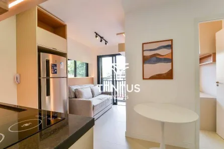 Apartamento com 2 Quartos para alugar, 34m² no Centro, Curitiba