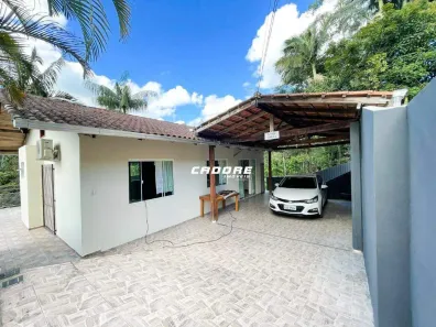 Casa com 3 Quartos para alugar, 90m² no Garcia, Blumenau