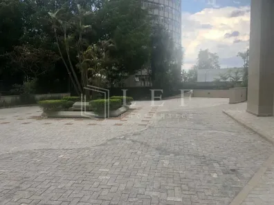 Apartamento com 4 Quartos à venda, 255m² no Vila Suzana, São Paulo