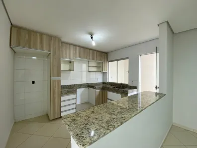 Casa com 2 Quartos à venda, 73m² no Saraiva, Uberlândia