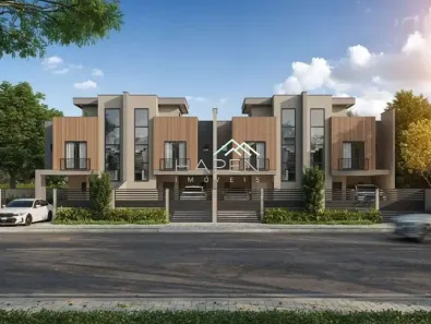 Sobrado com 3 Quartos à venda, 132m² no Bom Retiro, Curitiba