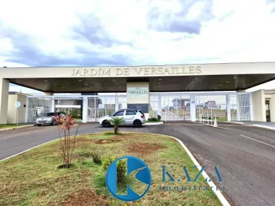 Lote/Terreno à venda, 300m² no Jardins Versailles, Valparaíso de Goiás
