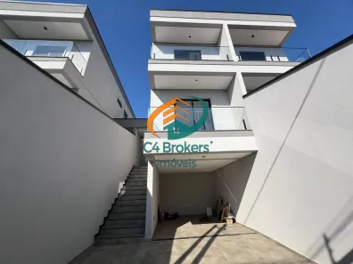 Sobrado com 3 Quartos à venda, 150m² no Vila Galvão, Guarulhos