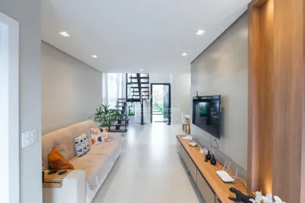 Casa de Condomínio com 4 Quartos à venda, 400m² no São Pedro, Juiz de Fora