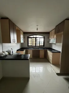 Sobrado com 4 Quartos à venda, 209m² no Montanhão, São Bernardo do Campo