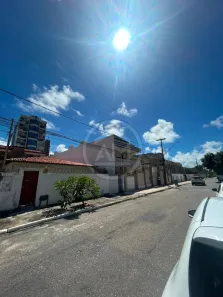 Casa com 5 Quartos à venda, 525m² no Atalaia, Aracaju