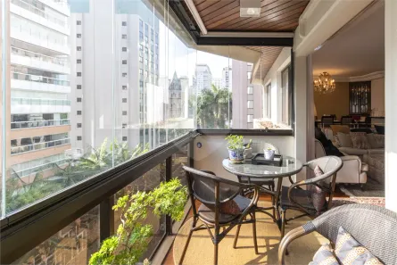 Apartamento com 3 Quartos à venda, 200m² no Jardim Paulista, São Paulo