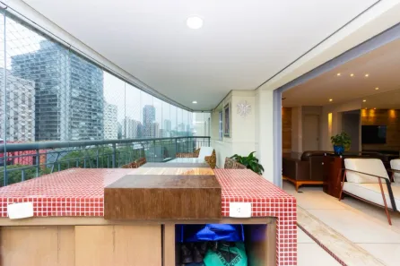 Apartamento com 2 Quartos à venda, 130m² no Santo Amaro, São Paulo