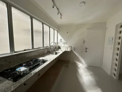 Apartamento com 3 Quartos à venda, 110m² no Jardim São Dimas, São José dos Campos