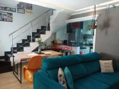 Sobrado com 3 Quartos à venda, 159m² no Vila Araguaia, São Paulo