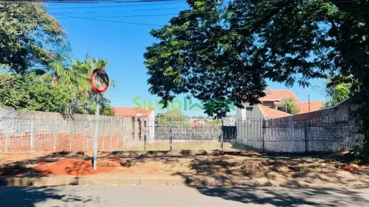 Lote/Terreno à venda, 581m² no Zona 04, Maringá