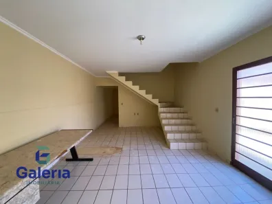 Casa com 3 Quartos para alugar, 12m² no Jardim Irajá, Ribeirão Preto