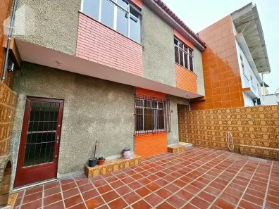 Casa com 2 Quartos à venda, 125m² no Centro, Nova Iguaçu